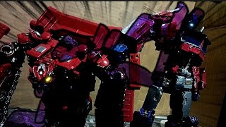 Transformers stop motion Rampage vs idw custom Optimus prime [upl. by Nixon]