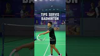 TIPS SERVIS BADMINTON kakakbadminton [upl. by Laeynad653]