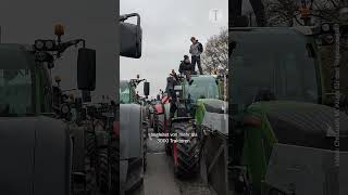 Tausende Bauern und Bäuerinnen protestieren in Berlin gegen AgrarKürzungen [upl. by Padraic]