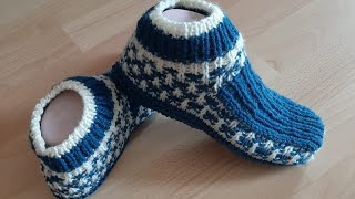 Hausschuhe Socken mit zwei Nadeln stricken [upl. by Elspet896]