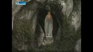 Lourdes  Alla Grotta della Madonna il Rosario degli ambrosiani [upl. by Silera601]