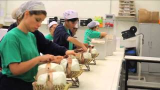 Produzione del nostro Panettone [upl. by Gladis]