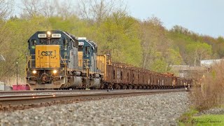 quotW320quot CSXT 8849 Ex CR SD402 amp CSXT 8128 Ex SBD SD402 💪Working Hard And Laying Rails [upl. by Akemed]