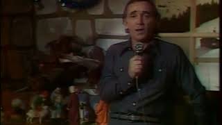 Charles Aznavour  Noël à Paris 1978 [upl. by Eiahpets]