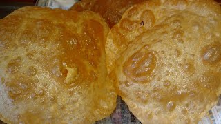 பூரி உப்பலாக செய்வது எப்படிHow to make hotel poori recipepoori recipe Tamil [upl. by Pantheas]