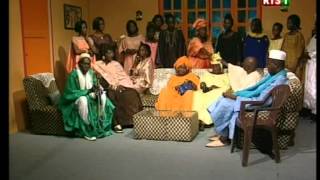 Théâtre Sénégalais  Malick Ndiaye fara thial thial [upl. by Rramel]