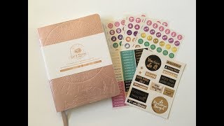 Law of Attraction Weekly Planner Review Pros amp Cons [upl. by Odelinda]