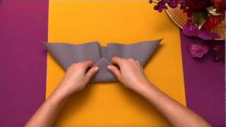 Napkin folding from Duni  Elegant [upl. by Korfonta293]