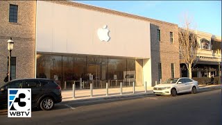 First Look Apple Opening New Store In Birkdale Village [upl. by Sakram]