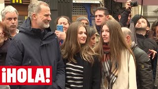 Los Reyes junto a la princesa Leonor y la infanta Sofía acuden a la procesión del Encuentro [upl. by Eelyab750]