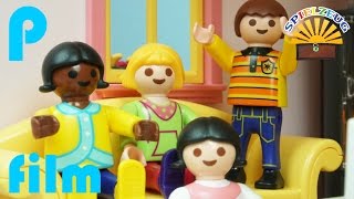 FAMILIE Bergmann 29  ALINA amp Ihre FREUNDE haben STURMFREI  Playmobil Film deutsch [upl. by Enaled]