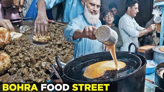 Bohra Food Street Only in Ramzan  Mal Pura Kaleji Khaosuey Haleem Special Gujrati Food Items [upl. by Almallah]