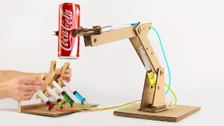 How to Make Hydraulic Powered Robotic Arm from Cardboard [upl. by Dombrowski]