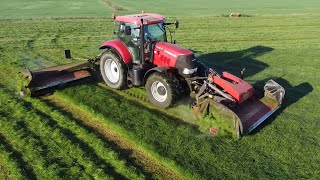 Case IH amp Vicon mowing silage [upl. by Brennen]