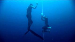 William Trubridge 101m CNF World Record Freedive [upl. by Suoivatnod]