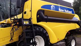 New Holland CS540 Combine [upl. by Darsie]