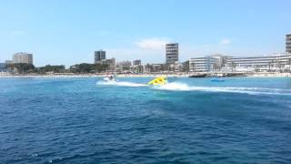 2 people cling on day or life speed boat magaluf [upl. by Aniretac]