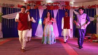 Chote Chote Bhaiyon Ke Bade Bhaiya  Best Sangeet Dance [upl. by Wolsky]