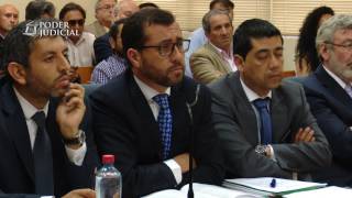 Juicio simplificado contra concejales de Curicó en Juzgado Garantía de Curicó 11 enero 2017 [upl. by Ellehsram]