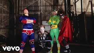 5 Seconds of Summer  Dont Stop Behind The Scenes [upl. by Endora393]