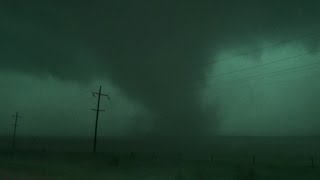 8316 Glenboro Manitoba Canada Tornadoes  Basehunters Chasing [upl. by Anaerdna]