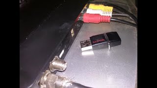 how to connect USB pendrive to set top box in hindi [upl. by Legim]