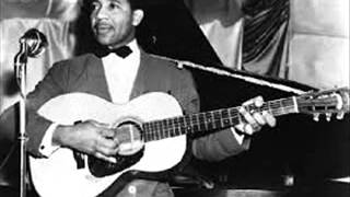 Lonnie Johnson amp Duke Ellington  The Moochie [upl. by Elfstan]