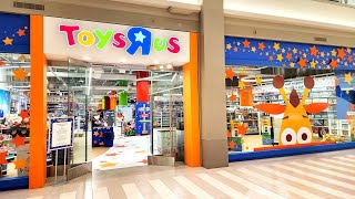 TOYS R US Is BACK in BUSINESS FLAGSHIP Full WalkThru MALL OF AMERICA [upl. by Udelle]