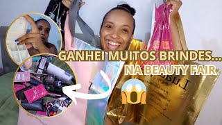 MOSTREI OS BRINDES QUE GANHEI NA feira da BELEZA BEAUTY FAIR 2023 [upl. by Kerrill89]