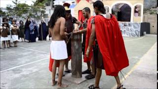 Escena del Via Crucis Viviente Parroquia Santa Teresita 2014 [upl. by Deys868]