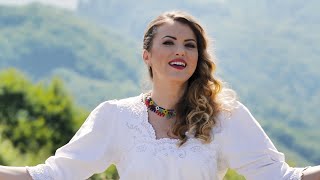 Lavinia Goste  Doua Prietene Se Cearta  Videoclip Oficial [upl. by Sybila864]