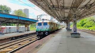 MEJOR SANDEEP UNNIKRISHNAN LIVERY WAP7 LOCOMOTIVE  22159 MUMBAI CSMT  MGR CHENNAI CENTRAL EXPRESS [upl. by Atteselrahc290]