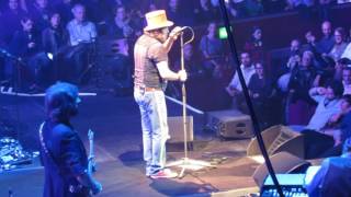 Zucchero  Senza una donna  at Royal Albert Hall London 21102016 [upl. by Deland101]