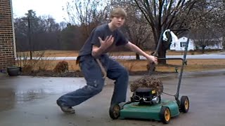 Help My Lawnmower sounds like Seth Rogens laugh [upl. by Berrie]