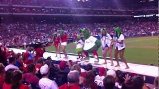 Philly Phanatic Dugout Dance 8242012 Phillies vs Nationals  BEST MASCOT EVER ANYWHERE PERIOD [upl. by Chil]