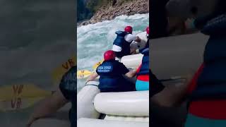 River Rafting Accident in Rishikesh riverrafting riverraftinginrishikesh rishikesh [upl. by Retha]