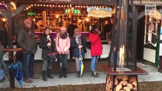 Weihnachtsmarkt am „Alten Markt“ in Jever eröffnet [upl. by Aikyt530]