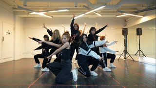 이달의 소녀 LOONA quotSo Whatquot Dance Practice Video [upl. by Lehman214]