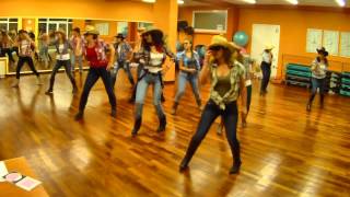 BOOT SCOOTIN BOOGIE BROOKS amp DUNN LINE DANCE DANA [upl. by Nednyl626]