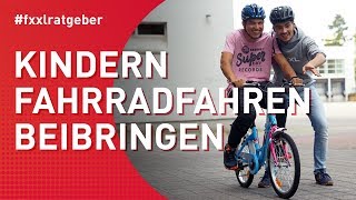 Kindern Fahrradfahren beibringen  Schnell Radfahren lernen 🎖🚲 [upl. by Slorac]