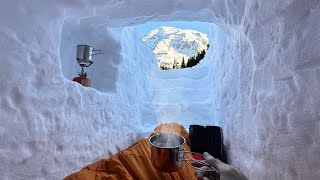 Building amp Survival Camping in DEEP SNOW Shelter  12ft 4m Deep Snow Cave [upl. by Derek]