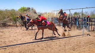 Corrida de Cavalos na Lagoa da Caridade  SM  PI [upl. by Packton]