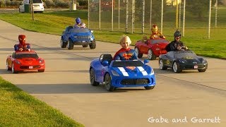 Superheroes Mega Power Wheels Race  5 Heroes [upl. by Heron]