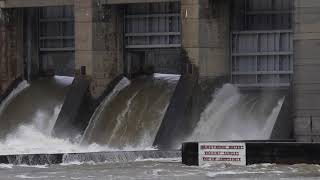 Chickamauga Dam spilling [upl. by Inness]