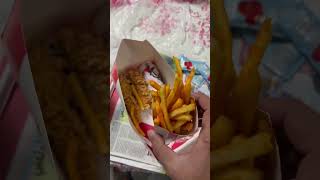 Kuwait kfc good restaurant and very tasty కువైట్ kfc చాలా మంచి రెస్టారెంట్ మరియు చాలా రుచికరమైనది👌 [upl. by Serg]