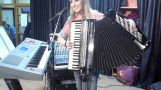 beatriz y su acordeon 16 1 2014 [upl. by Bolitho287]