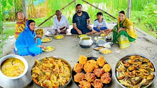 রিমঝিম বৃষ্টিতে চাষের চালের খিচুড়িমিক্সড ভেজ চিংড়ির বড়াইলিশমাছ ভাজা চাটনি পাঁপড় ভাজা খাওয়া [upl. by Alissa957]