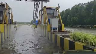 Mundra Port road all roads closed due to heavy rain flood affected adani Port entry [upl. by Aitetel]