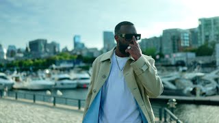 GIMS  SOIS PAS TIMIDE Clip officiel [upl. by Anaderol855]