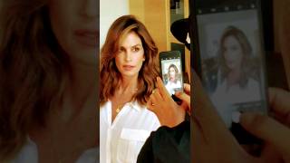 Cindy Crawford Revives Legendary Scene From Advertisement Fromquot1992quot Cindy Crawfordquot57quotstill looks 👏 [upl. by Oppen480]